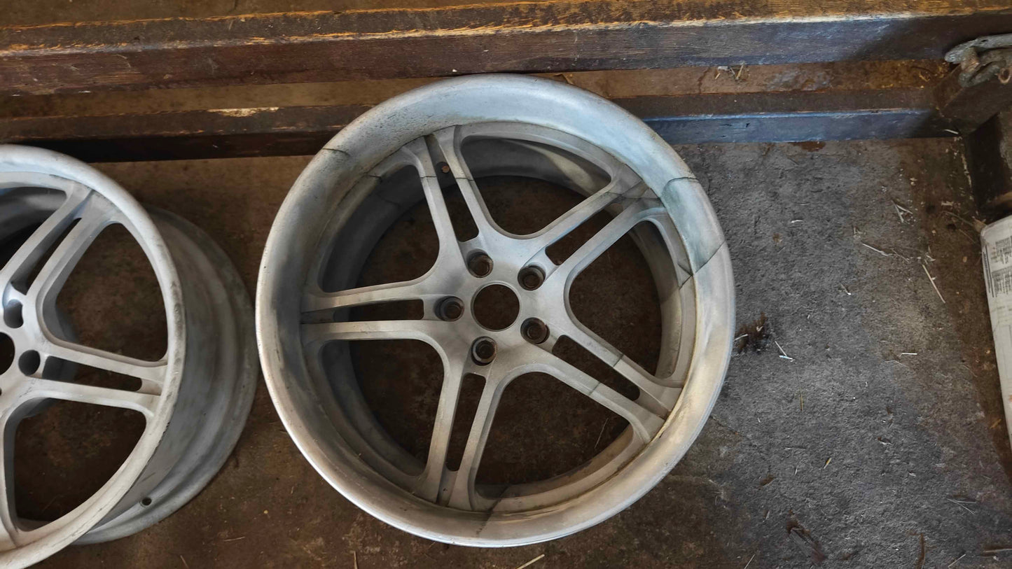 19" DPE LS5 V1 (Staggered)